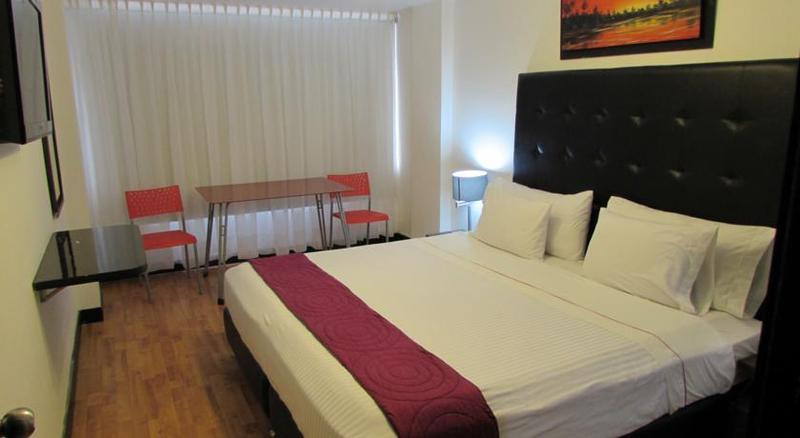 Hotel Aj Ferial Bogotá Exteriör bild