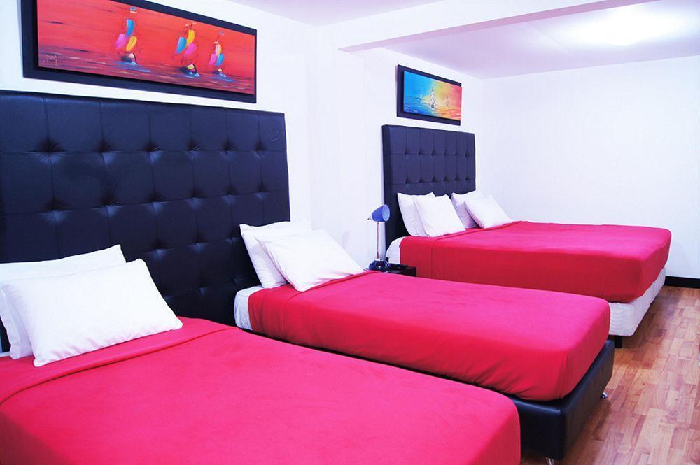 Hotel Aj Ferial Bogotá Exteriör bild