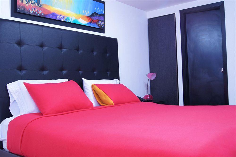 Hotel Aj Ferial Bogotá Exteriör bild