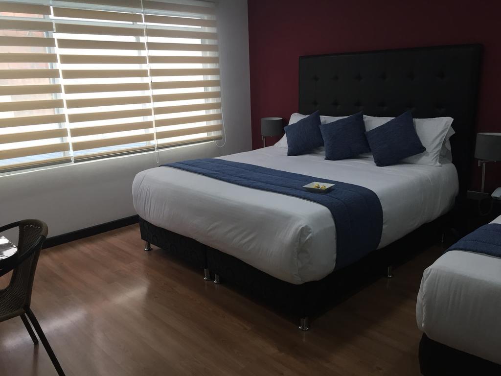 Hotel Aj Ferial Bogotá Exteriör bild