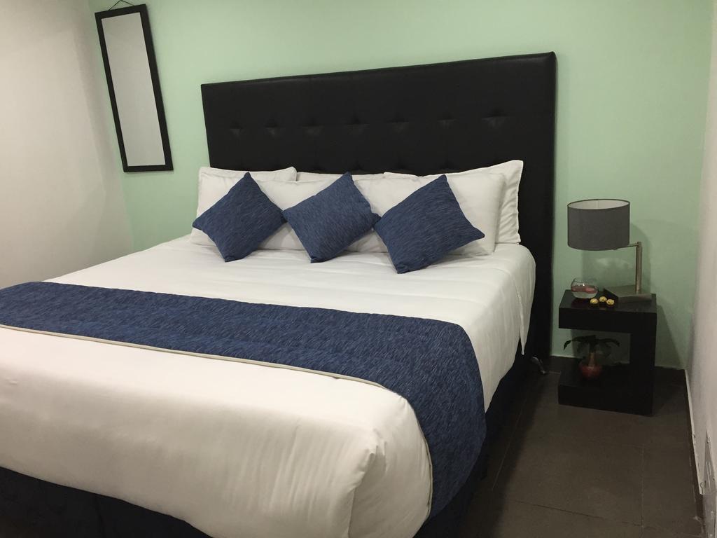 Hotel Aj Ferial Bogotá Exteriör bild