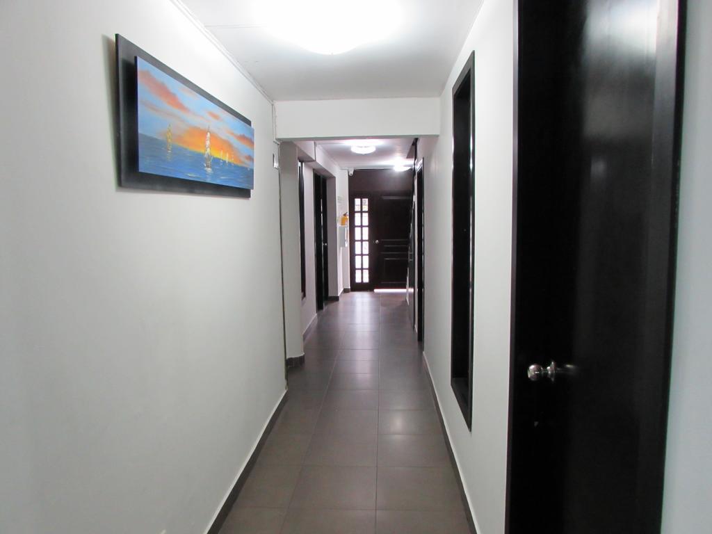 Hotel Aj Ferial Bogotá Exteriör bild